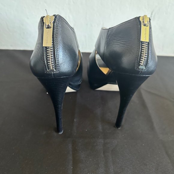 Michael Kors platform heel - Picture 3 of 8